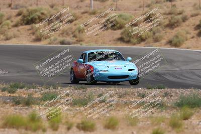 media/Jun-01-2025-CalClub SCCA (Sun) [[eae223c5dd]]/Group 5/Qualifying/